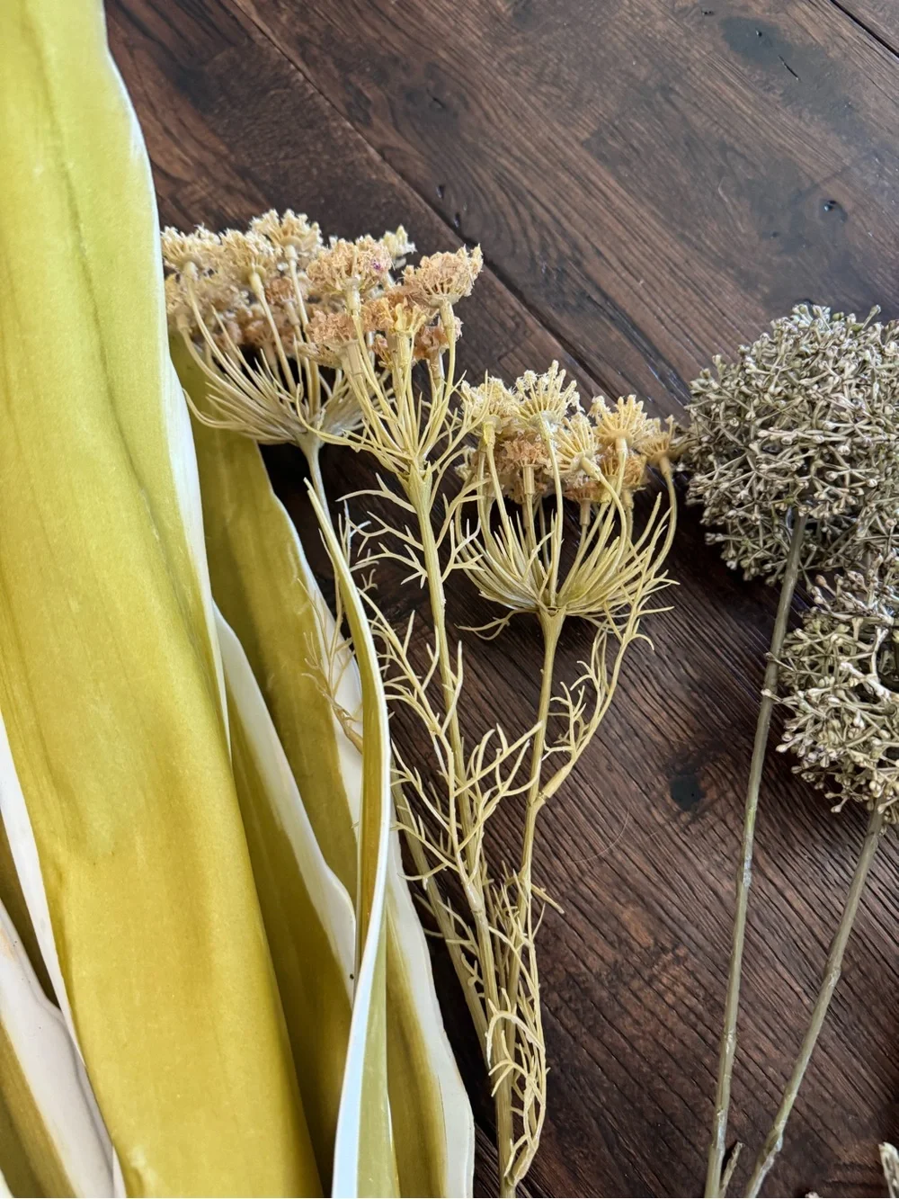 Black Tan Yellow & Green Decorative Dried Floral Bundle - Home Accents Decor